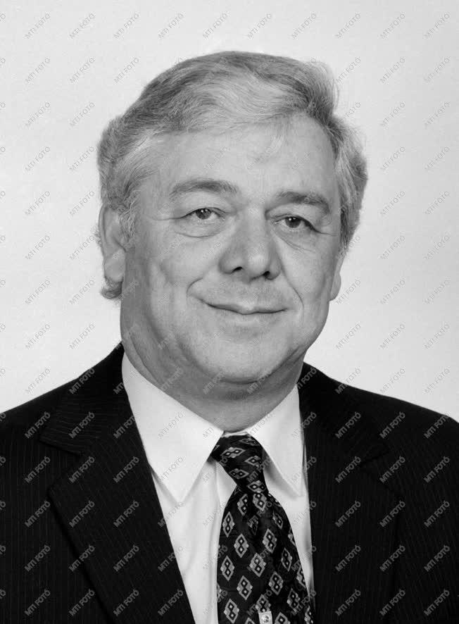 1985-ös Állami Díjasok - Knoll József