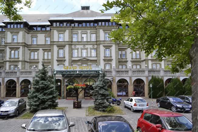 Szálláshely - Budapest - A Grand Hotel Margitsziget