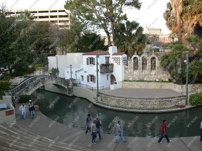 Táj, város - River Walk - San Antonio - Texas