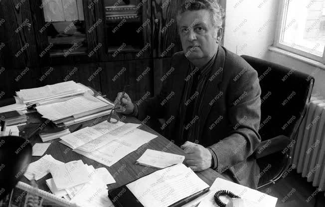 Németh Lajos Széchenyi-díjas művészettörténész