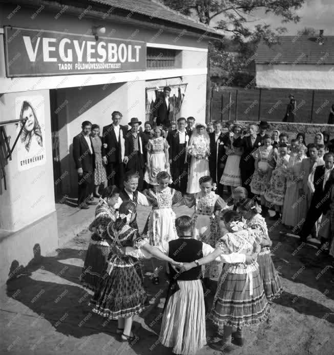 Ünnep - Esküvő 1956-ban