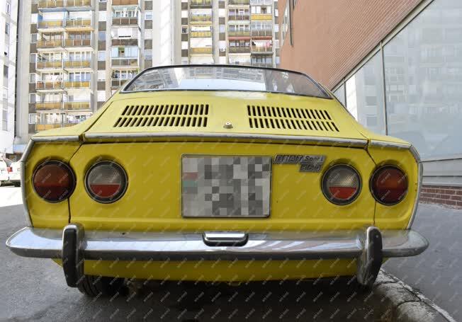 Járművek - Budapest - Fiat 850 Sport Coupe