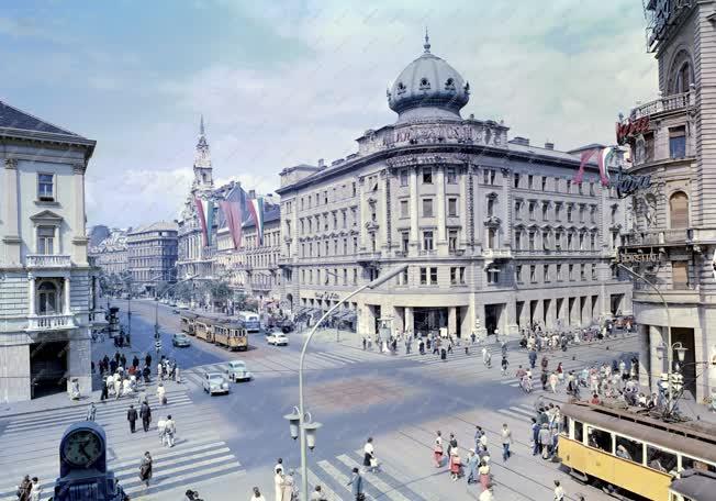 Városkép - Budapest - Blaha Lujza tér