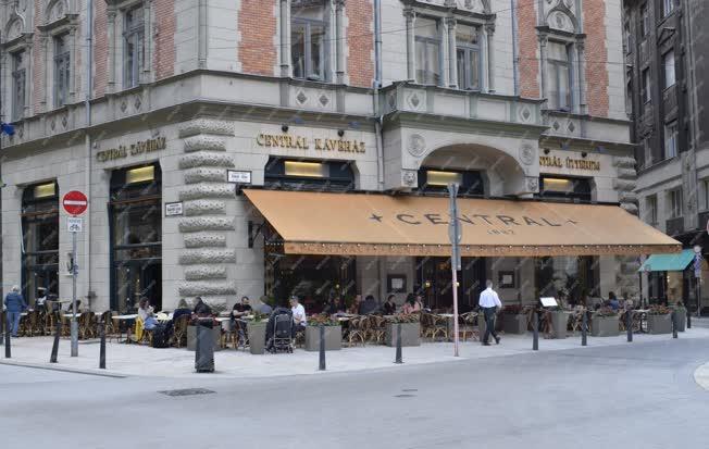 Városkép - Budapest - Centrál kávéház