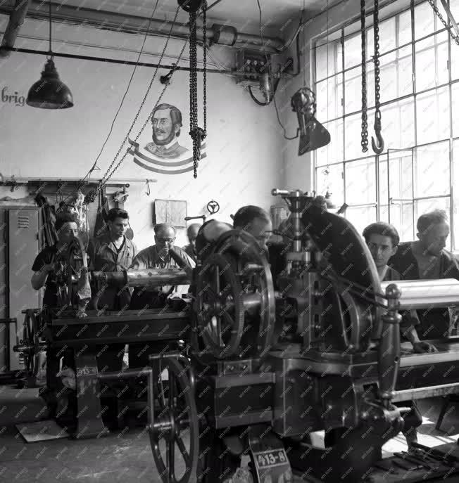 Textilipar - Goldberger Textigyár