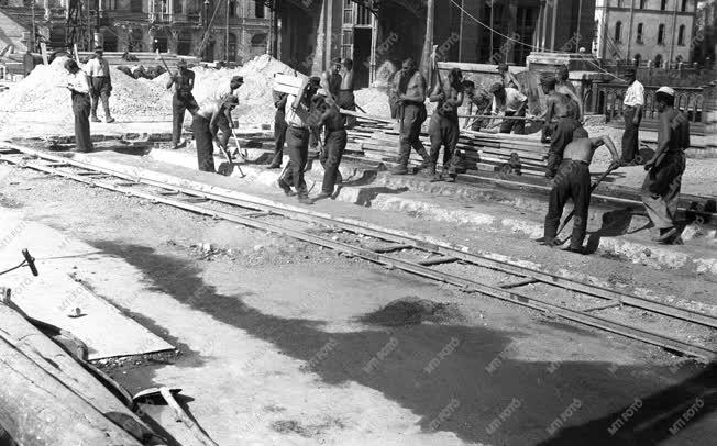 Építőipar - Margit híd újjáépítése - Volt hadifoglyok