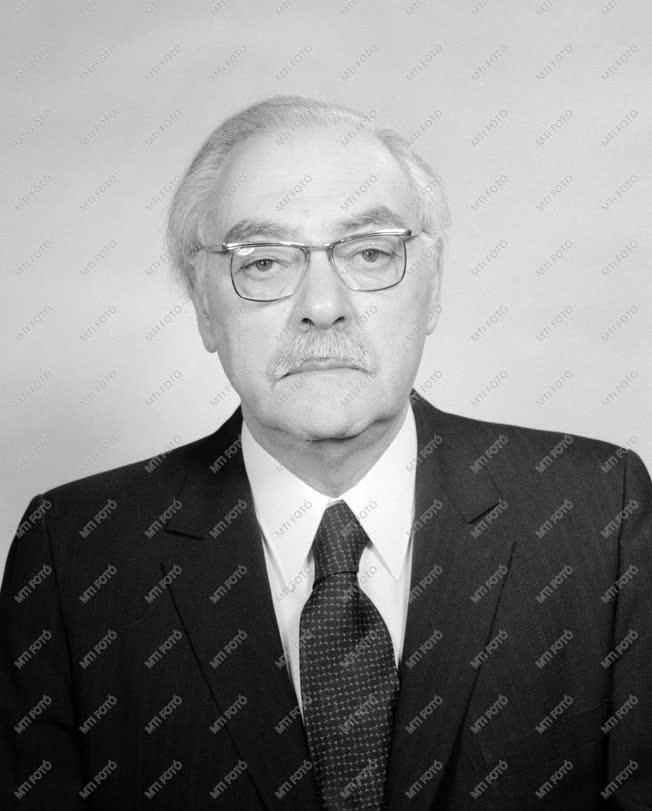 1975-ös Állami díjasok - Boldizsár Iván