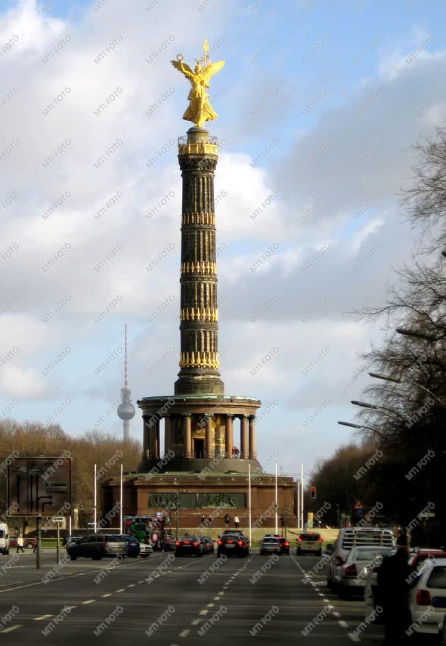 Berlin - A Győzelmi oszlop