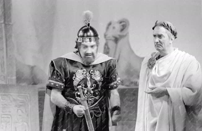 Kultúra - Színház - G. B. Shaw: Caesar és Cleopátra 