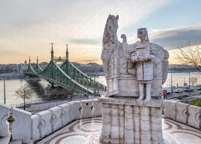 Városkép - Budapest - Szent István király szobra