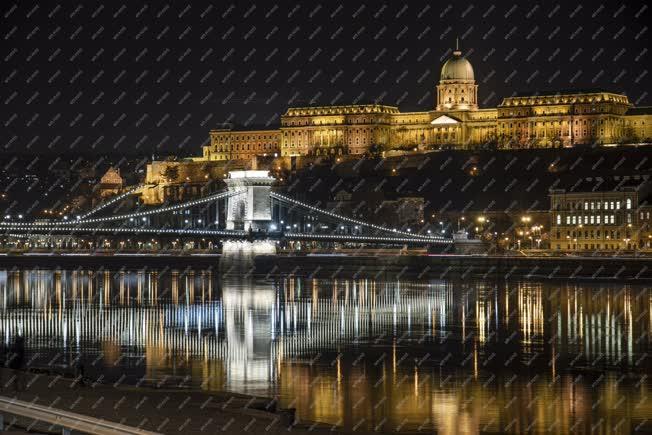 Esti városkép - Budapest - Lánchíd