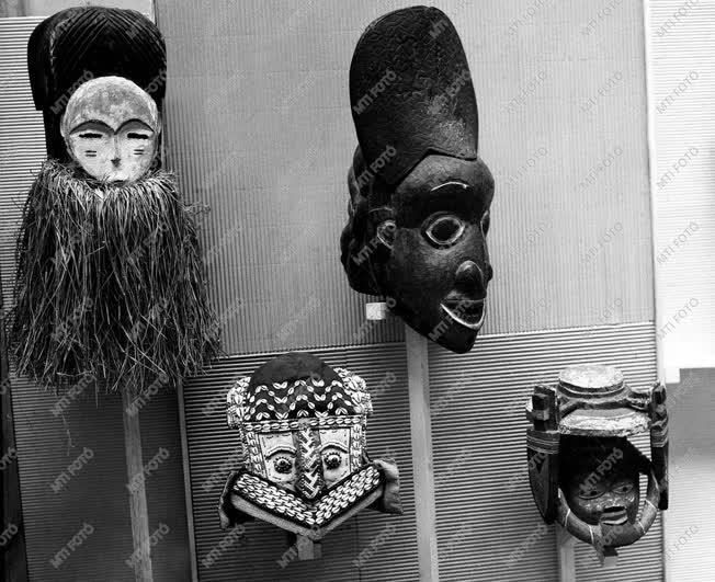 Kultúra - Kiállítás - Afrika és Óceánia törzsi művészete