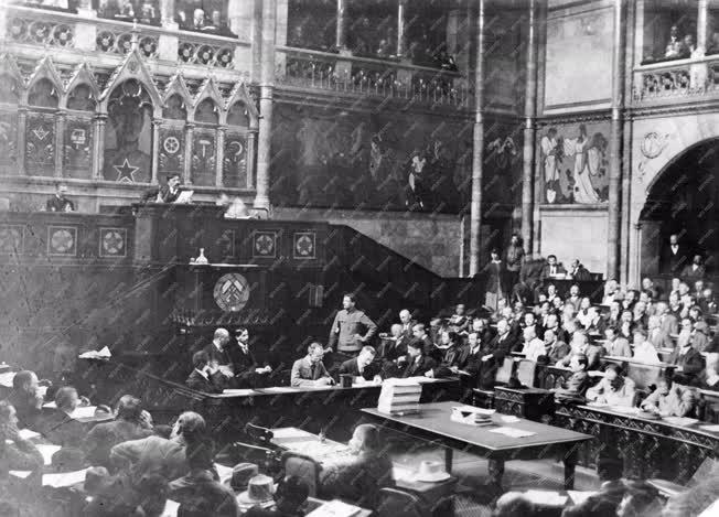 Történelem - 1919 - Magyarországi Szocialista Párt