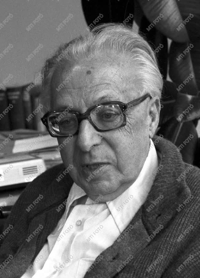 1949-es Kossuth-díjasok - Dr. Zsigmond László