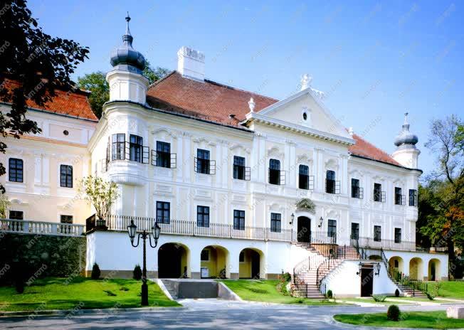 Szirák-Kastély Hotel