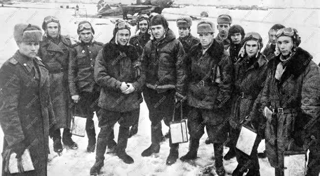 Történelem - II. világháború - Szovjet pilóták