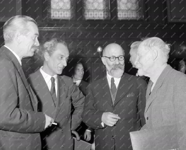 Díj - Az 1957. évi Kossuth-díjak díjkiosztó ünnepsége
