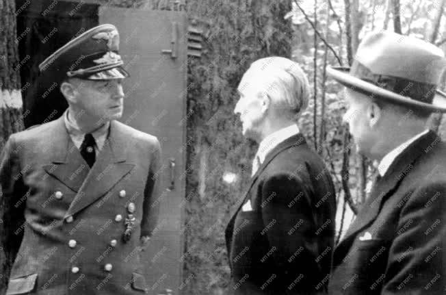 Történelem - II. világháború - Bárdossy és Ribbentrop