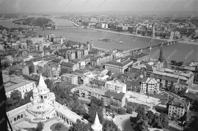 Városkép - Budapest a Mátyás-templomból