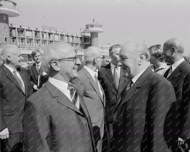 Külkapcsolat - Erich Honecker Budapesten
