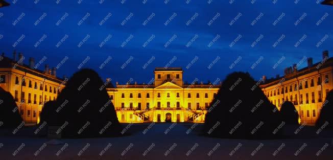 Fertőd - Esterházy-kastély 