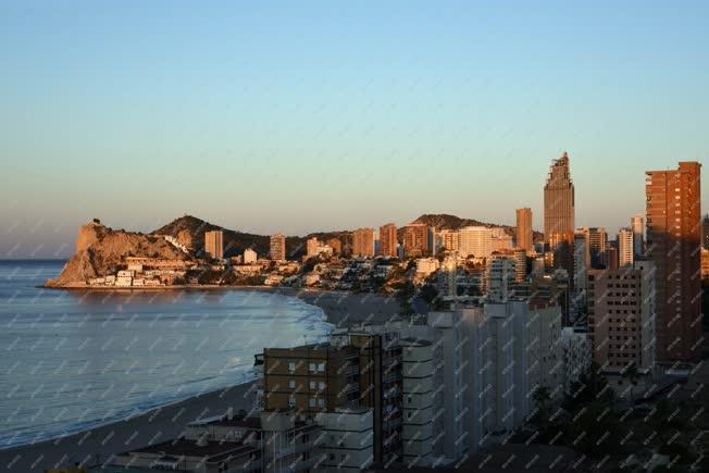 Idegenforgalom - Benidorm - A Poniente Beach