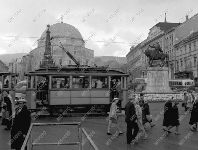 A szerző válogatása - Pécs belvárosa