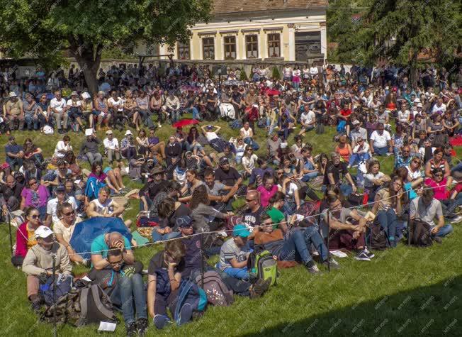 Rendezvény - Nagymaros - Nagymarosi Ifjusági Találkozó