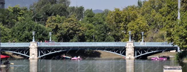 Városkép - Budapest - Városligeti Műjégpálya és Csónakázótó