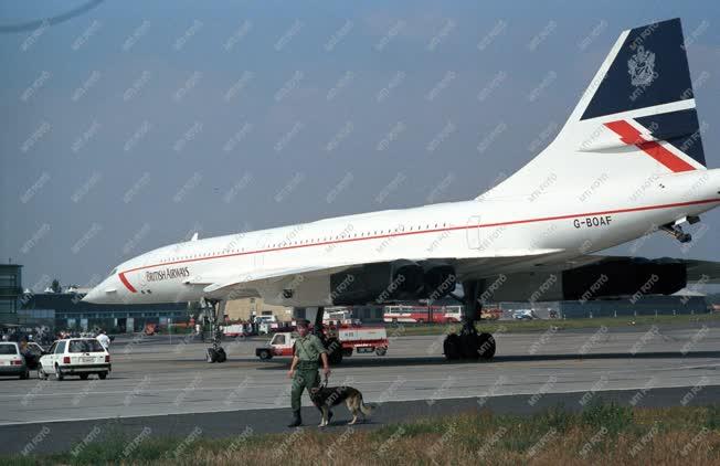 Légi közlekedés - Concorde gép Ferihegyen