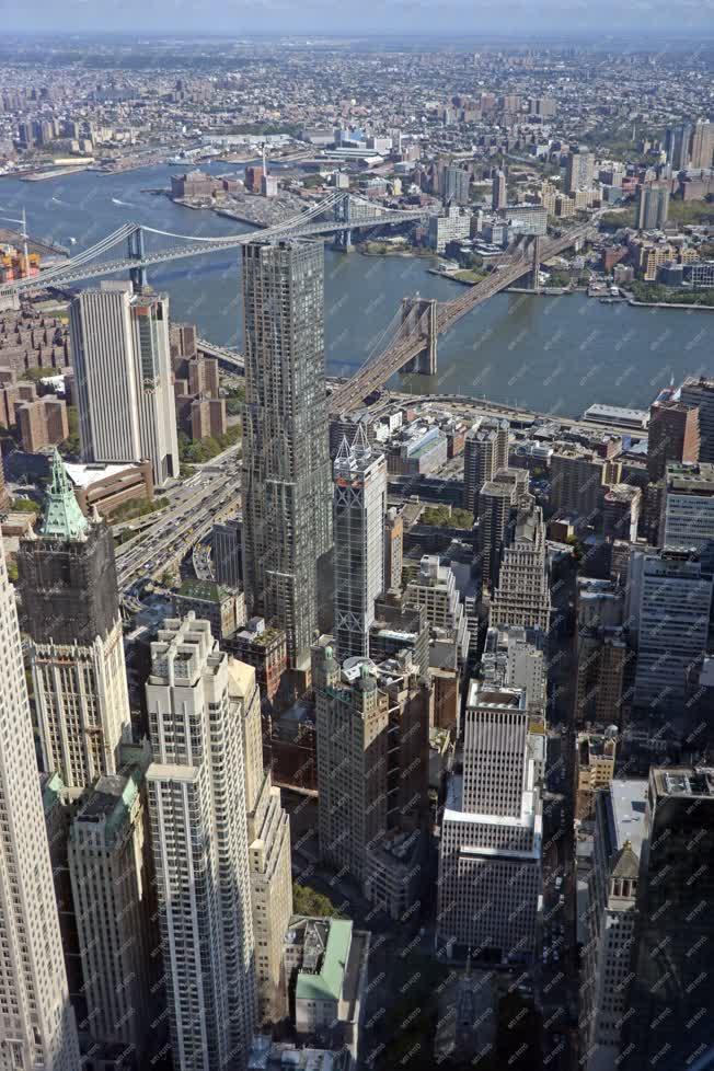 Városkép - New York - Kilátás a One World Trade Centerből  