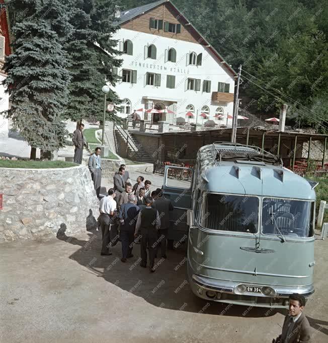 Turizmus - Látogatás a csehszlovákiai Domica-cseppkőbarlangban