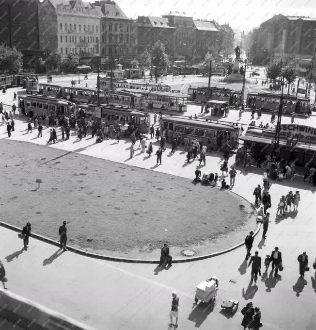 Városkép - Baross tér