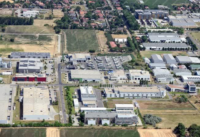 Ipar - Településfejlesztés - Debreceni ipari park