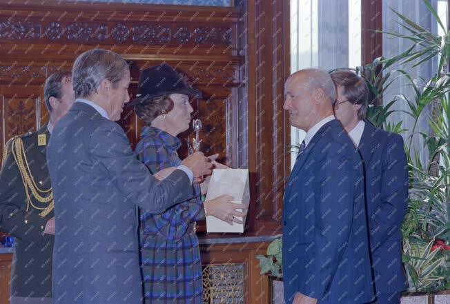 Külkapcsolat - Beatrix holland királynő Budapesten
