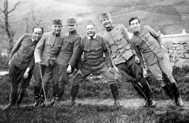 I. világháború - Pihenő magyar katonák