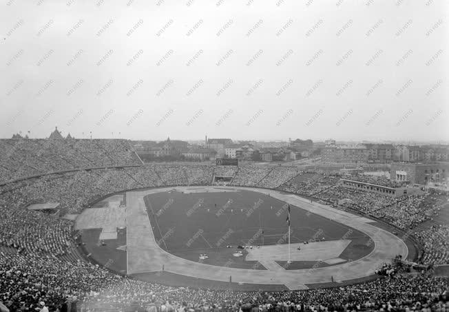 Sport - Labdarúgás - A Népstadion látképe