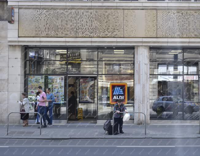 Városkép - Budapest - Aldi áruház