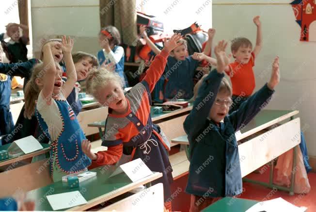 Iskolakezdés a Sütő utcai általános iskolában