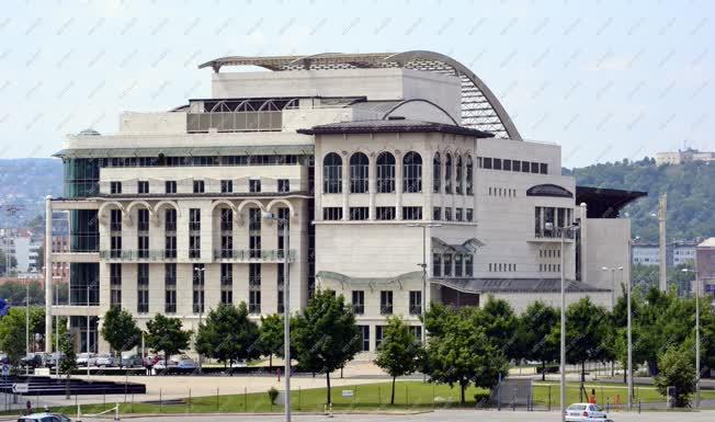 Kultúra - Budapest - A Nemzeti Színház épülete