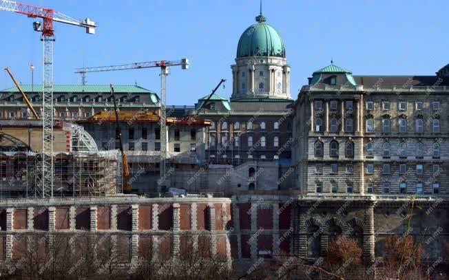 Városkép - Budapest - Építkezés a budai Várban