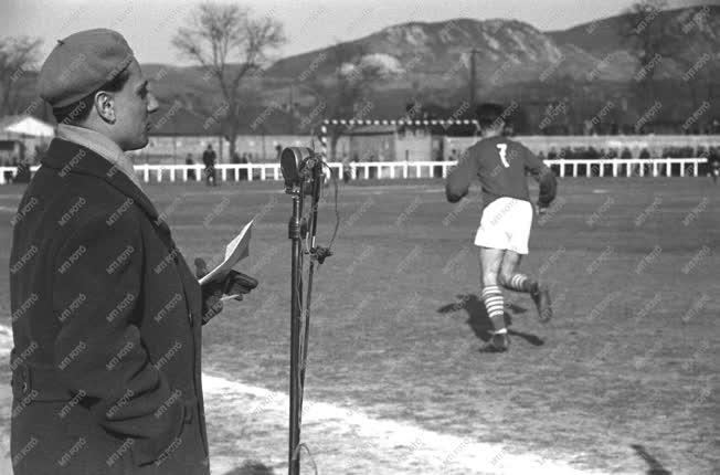 Sport - Labdarúgás - Pécsi Dózsa - Dorogi bányász