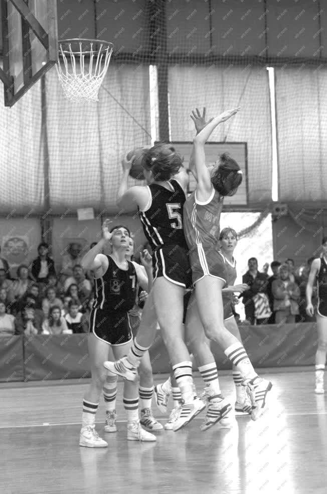 Sport - Kosárlabda - MTK VM - BEAC női bajnoki döntő