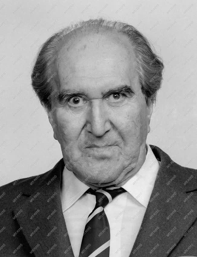 1988-as Kossuth-díjasok - Szentkuthy Miklós