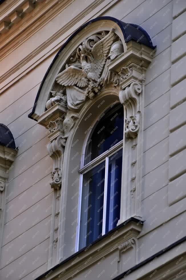 Városkép - Budapest - Az egykori Országos Tiszti Kaszinó épülete