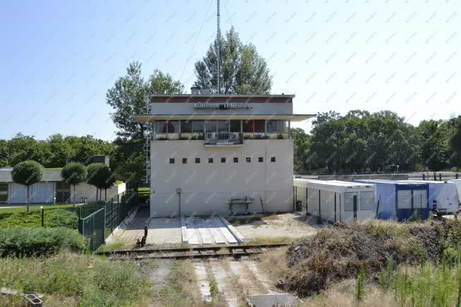 Közlekedési létesítmény - Budapest - A Kőbánya-teherpályaudvar