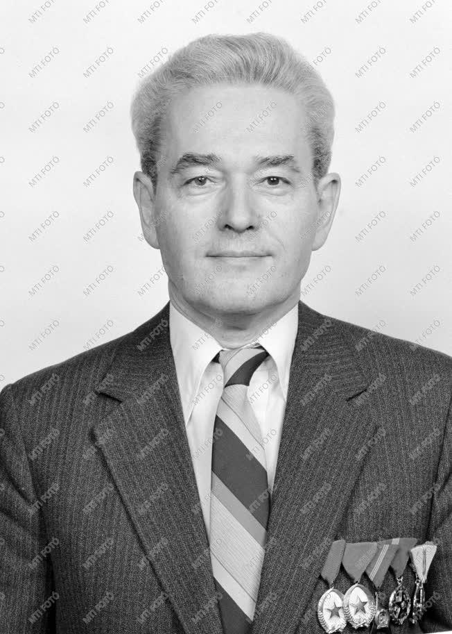 1983-as Állami Díjasok - Szép János