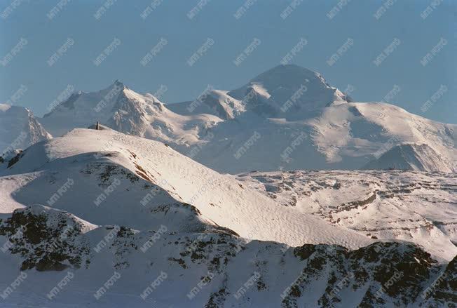 A Mont Blanc meghódítása