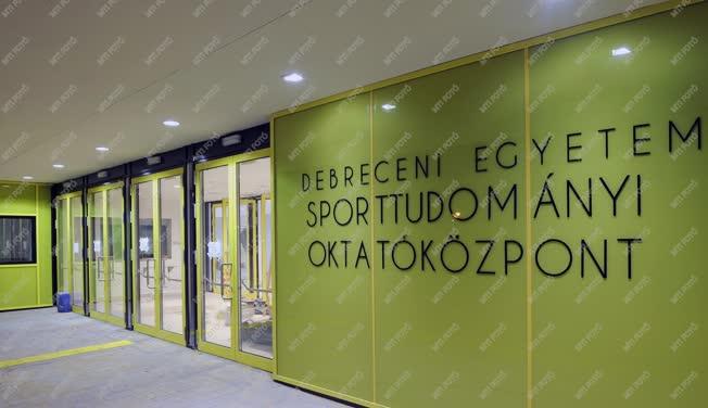 Oktatás - Debrecen - Sporttudományi Oktatóközpont