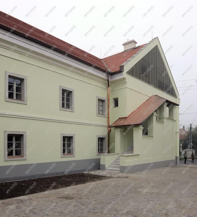 Épület - Tokaj - Világörökségi Bormúzeum